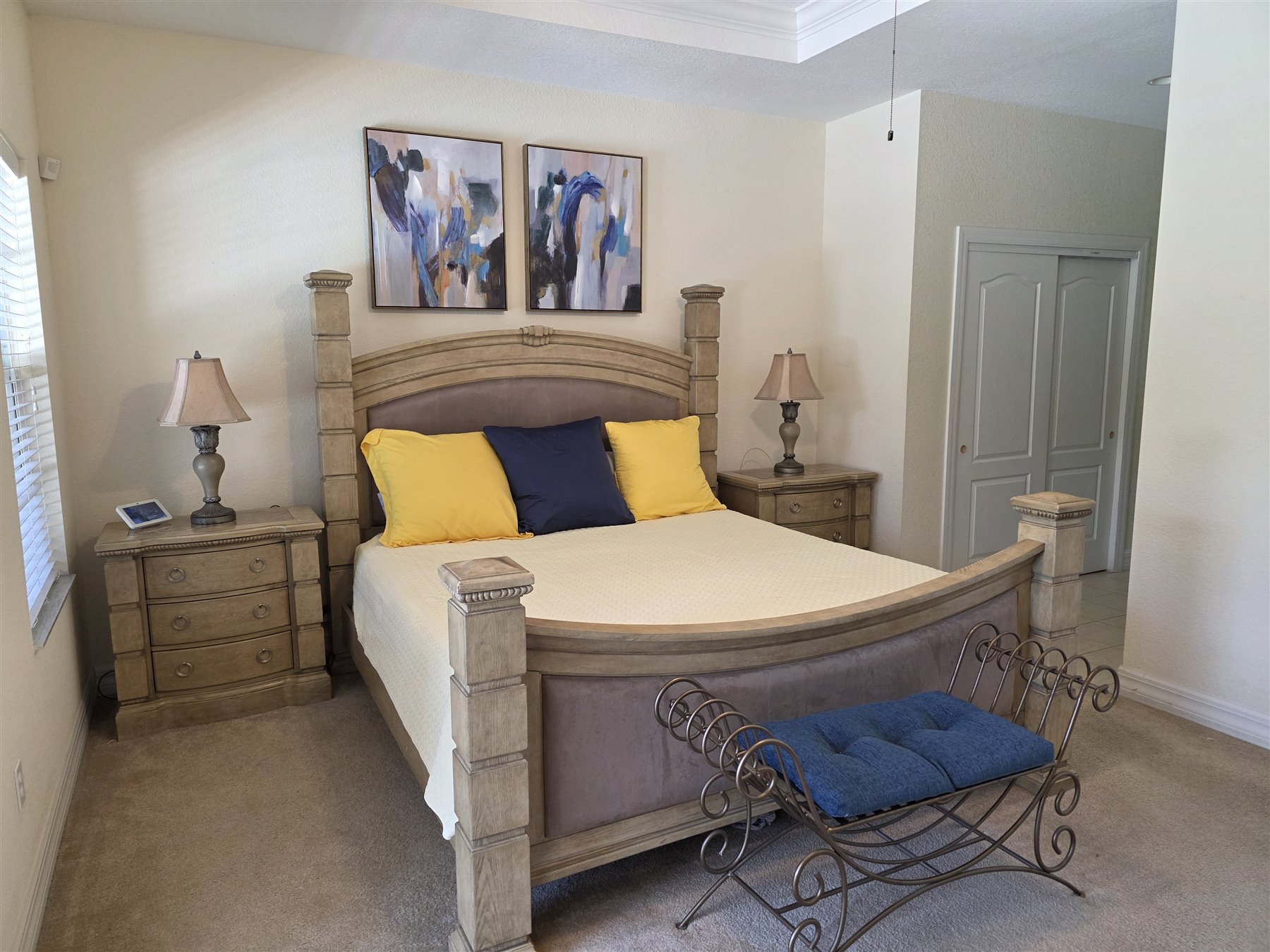 Primary suite bedroom